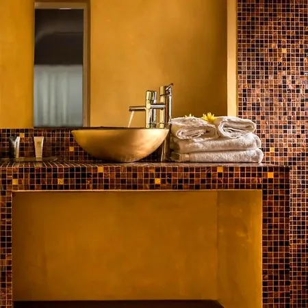 Villa Antelize 10 Guests W Pool Santorini