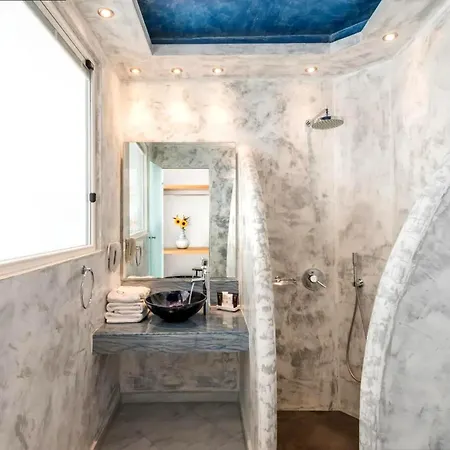 Antelize 10 Guests W Pool Santorini ثيرا