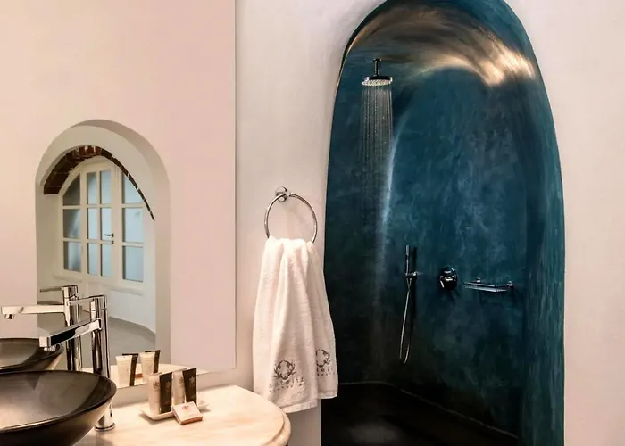 Antelize 10 Guests W Pool Santorini *